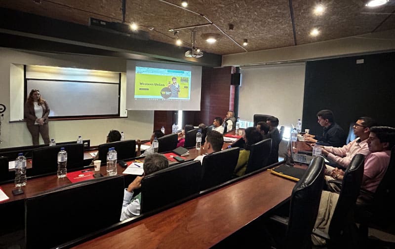 cursos presenciales franquicias CURSO ONLINE FRANQUICIAS - COMO FRANQUICIAR -  COMO COMPRAR -  FRANQUICIAS LATINOAMERICA