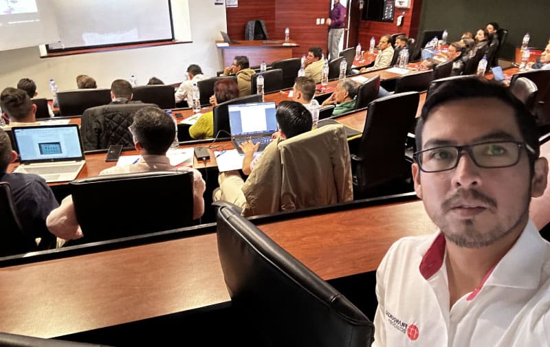 quito guayaquil cursos franquicias